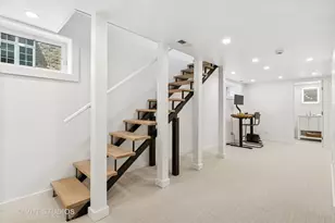 1473 Edgewood Ln, Winnetka, IL 60093 - Photo 23