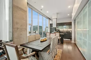 550 N St Clair St, Chicago, IL 60611 - Photo 7