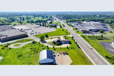 1400 N Galena Avenue, Dixon, IL 61021 - Photo 29