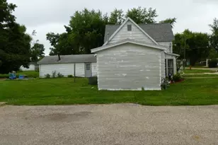 105 W 3rd Ave, La Harpe, IL 61450 - Photo 29
