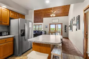 690 N Cove Ct, Decatur, IL 62521 - Photo 21