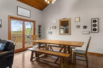 690 N Cove Court, Decatur, IL 62521 - Photo 19