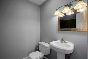 8853 S Halsted St, Chicago, IL 60620 - Photo 13