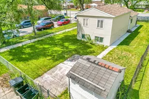 8853 S Halsted St, Chicago, IL 60620 - Photo 33