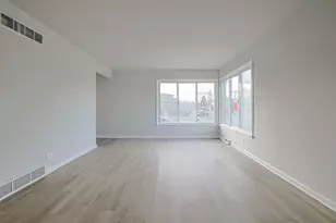 371 Bensley Ave, Calumet City, IL 60409 - Photo 15