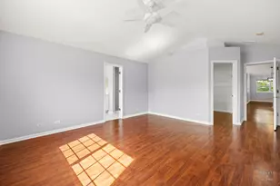 9521 Georgetown Ln, Crystal Lake, IL 60014 - Photo 13