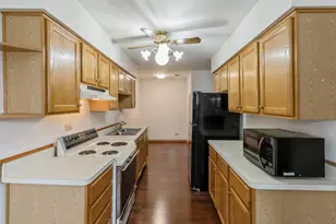 2600 Brookwood Way Dr, Rolling Meadows, IL 60008 - Photo 5