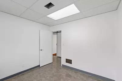 701 W Fairchild Street, Danville, IL 61832 - Photo 13