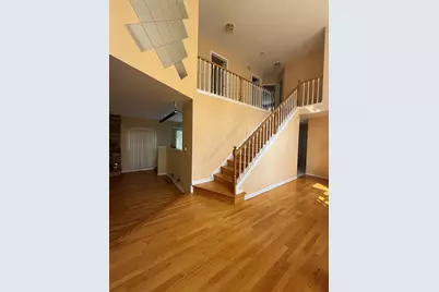 1062 Dearborn Lane, Vernon Hills, IL 60061 - Photo 5