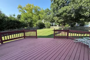 1062 Dearborn Ln, Vernon Hills, IL 60061 - Photo 27