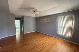 1062 Dearborn Ln, Vernon Hills, IL 60061 - Photo 21