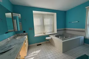 1062 Dearborn Ln, Vernon Hills, IL 60061 - Photo 23