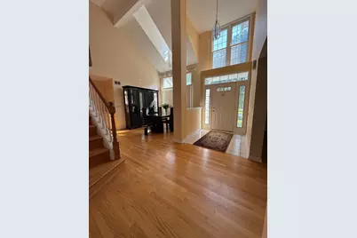 1062 Dearborn Lane, Vernon Hills, IL 60061 - Photo 3