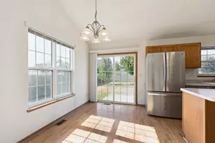 4549 W Tulip Ave, Monee, IL 60449 - Photo 5