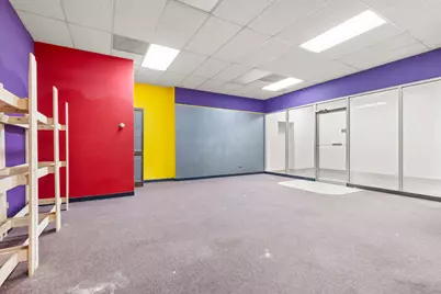 3929 Broadway, Rockford, IL 61108 - Photo 5