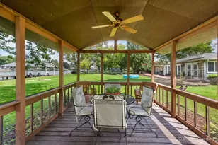 1423 N River Rd, McHenry, IL 60051 - Photo 3