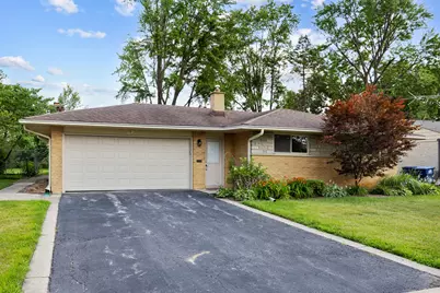 301 Lance Drive, Des Plaines, IL 60016 - Photo 1