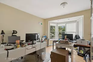 1750 W Thomas St, Arlington Heights, IL 60004 - Photo 9