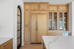 11901 Heritage Dr, Burr Ridge, IL 60527 - Photo 25