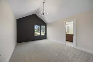 11901 Heritage Dr, Burr Ridge, IL 60527 - Photo 35