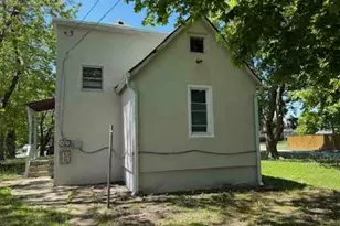 1617 Grove Ave, North Chicago, IL 60064 - Photo 3