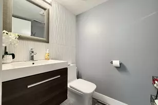 1105 Wilmington Ln, Hoffman Estates, IL 60169 - Photo 17