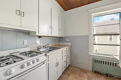 84 N Walkup Avenue, Crystal Lake, IL 60014 - Photo 23