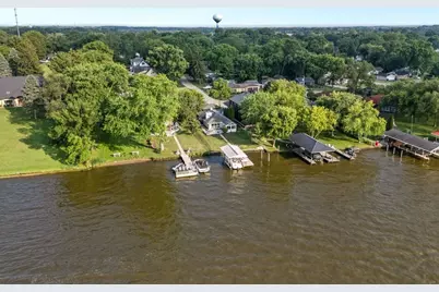 1515 N River Road, McHenry, IL 60051 - Photo 15