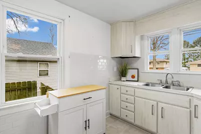 808 W William Street, Monticello, IL 61856 - Photo 13