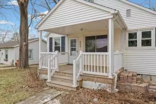 808 W William St, Monticello, IL 61856 - Photo 3