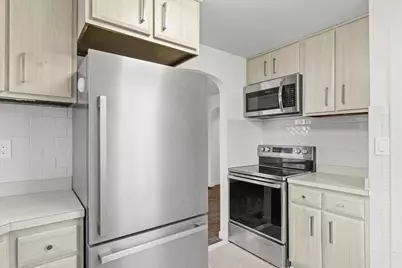 808 W William Street, Monticello, IL 61856 - Photo 11