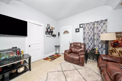 5525 S Ashland Avenue, Chicago, IL 60636 - Photo 9