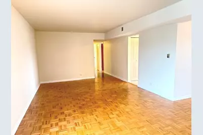 5240 Galitz Street #306, Skokie, IL 60077 - Photo 3