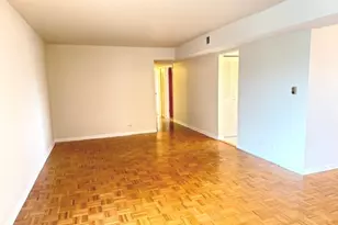 5240 Galitz St, Skokie, IL 60077 - Photo 3