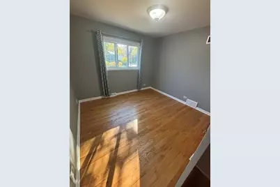 104 E Louis Avenue, Lake Forest, IL 60045 - Photo 21