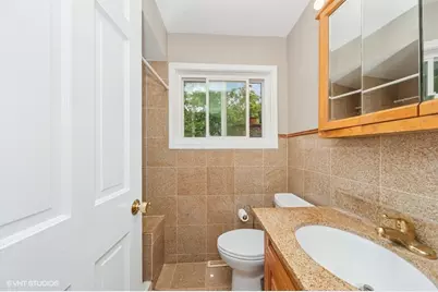 104 E Louis Avenue, Lake Forest, IL 60045 - Photo 19