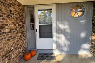 104 E Louis Ave, Lake Forest, IL 60045 - Photo 3