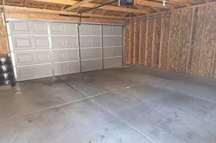 836 N Parkside Ave, Chicago, IL 60651 - Photo 15