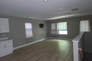 836 N Parkside Ave, Chicago, IL 60651 - Photo 5