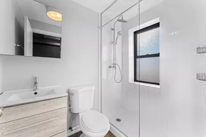 5718 N Winthrop Avenue #612, Chicago, IL 60660 - Photo 11