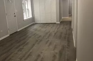 3302 S Hamilton Ave, Chicago, IL 60608 - Photo 3