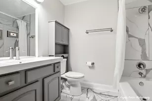 2600 Brookwood Way Dr, Rolling Meadows, IL 60008 - Photo 9