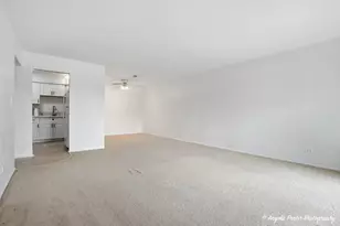 2600 Brookwood Way Dr, Rolling Meadows, IL 60008 - Photo 7