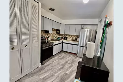 2443 E Brandenberry Court #2A, Arlington Heights, IL 60004 - Photo 9