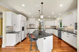 3707 Junebreeze Ln, Naperville, IL 60564 - Photo 19