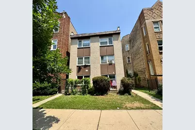 6235 N Mozart Street, Chicago, IL 60659 - Photo 1