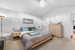 1355 Georgetown Dr, Batavia, IL 60510 - Photo 15