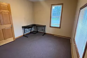 2302 4th St, Peru, IL 61354 - Photo 11