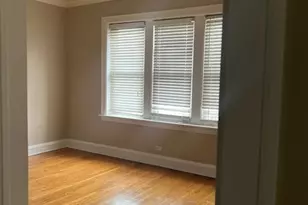 8116 S Ingleside Ave, Chicago, IL 60619 - Photo 9