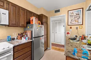 835 Ridge Ave, Evanston, IL 60202 - Photo 7